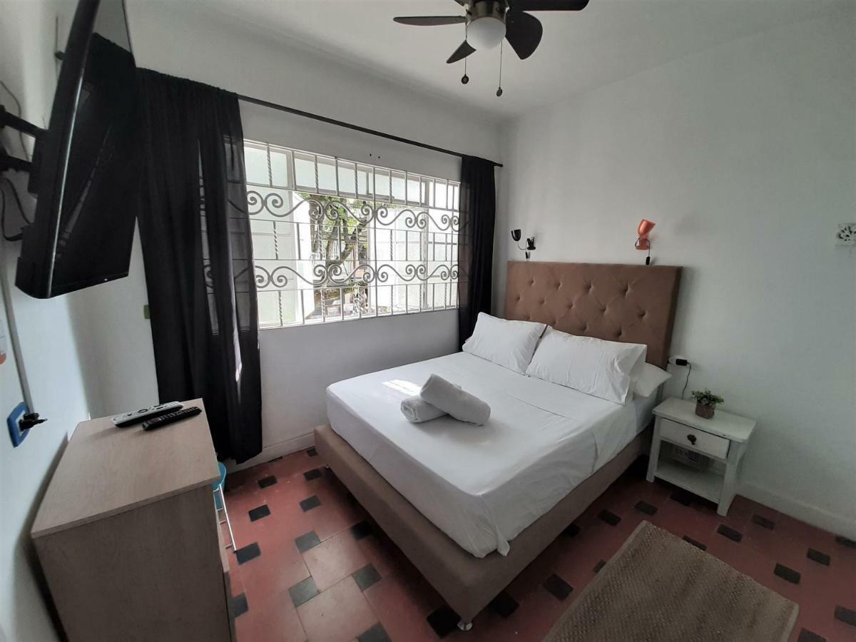 Noah Boutique Hostels Medellín Eksteriør billede